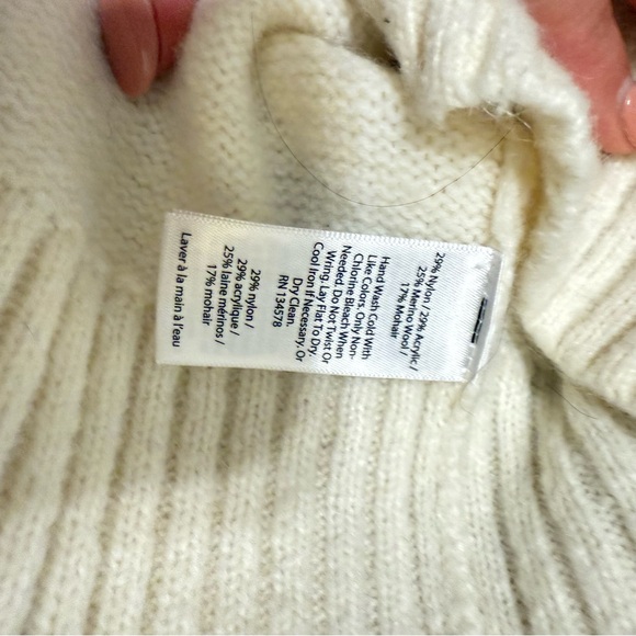 Vineyard Vines Fair Isle Black and Cream Wool Blend Women's Sweater - Picture 7 of 8